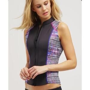 PRANA NWT Kelis Neoprene‎ Sleeveless Zip Vest
Women's Size Small